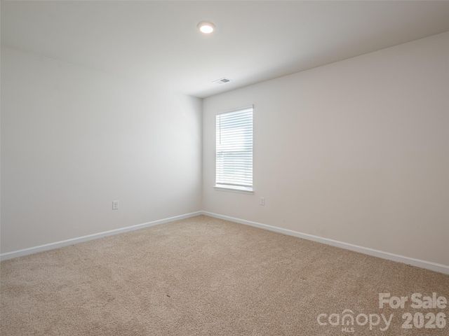 907 Newport Court, Asheville, NC 28806