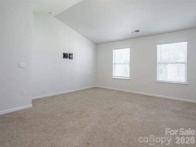 907 Newport Court, Asheville, NC 28806