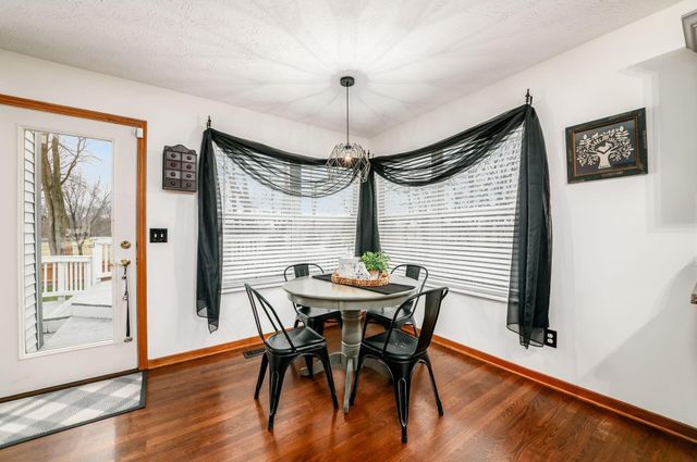 163 Fox Glen Drive W, Pickerington, OH 43147