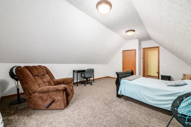 163 Fox Glen Drive W, Pickerington, OH 43147
