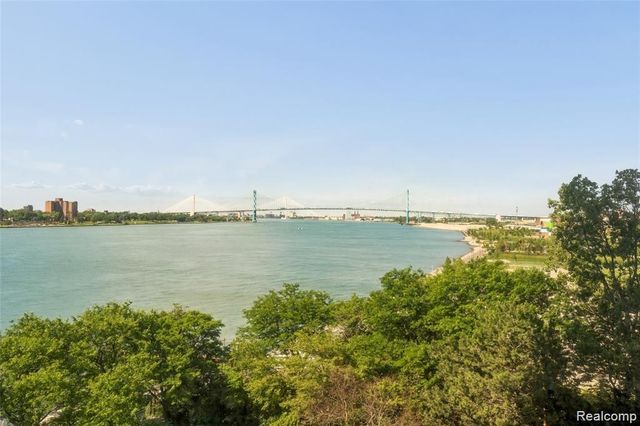 1001 W Jefferson Avenue 2H, Detroit, MI 48226