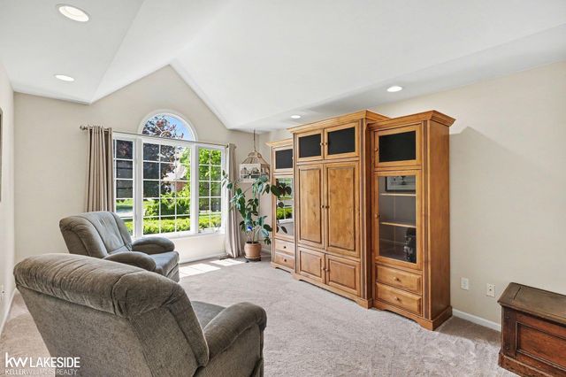 14407 Fruitwood Drive, Washington Twp, MI 48094