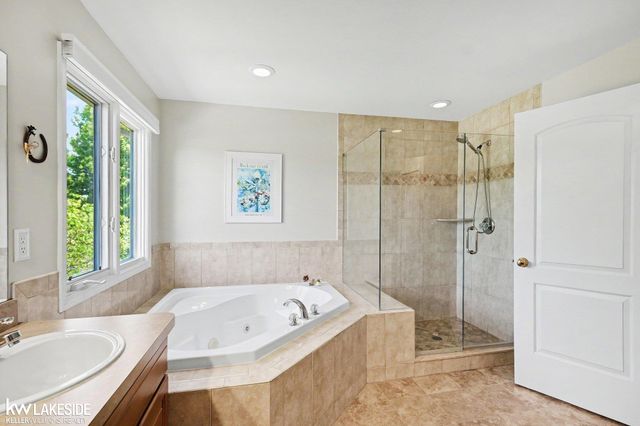 14407 Fruitwood Drive, Washington Twp, MI 48094