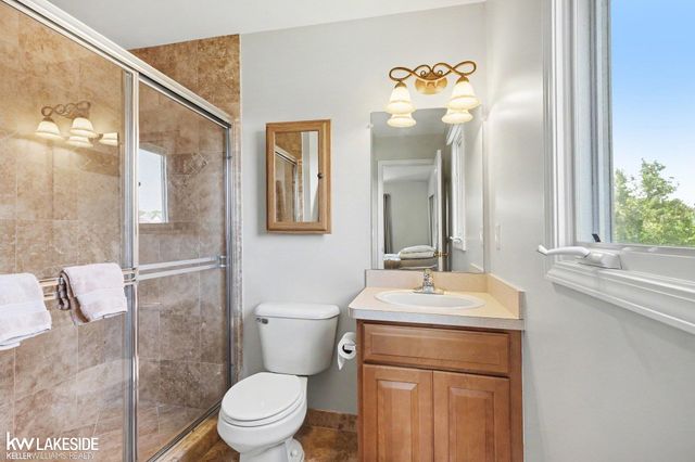 14407 Fruitwood Drive, Washington Twp, MI 48094