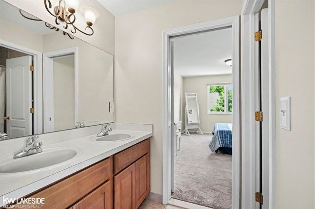 14407 Fruitwood Drive, Washington Twp, MI 48094