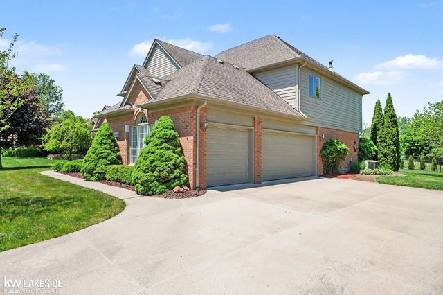 14407 Fruitwood Drive, Washington Twp, MI 48094