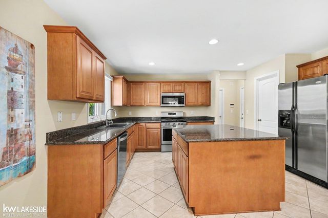 14407 Fruitwood Drive, Washington Twp, MI 48094