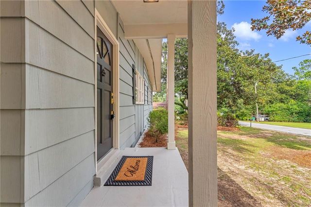 4108 Chambord Lane, Mobile, AL 36618