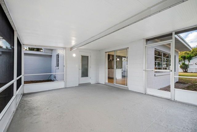 2065 DERBYSHIRE ROAD, Maitland, FL 32751