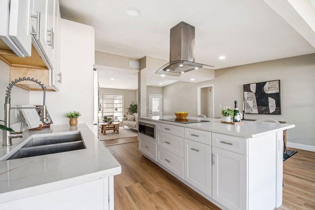 2065 DERBYSHIRE ROAD, Maitland, FL 32751