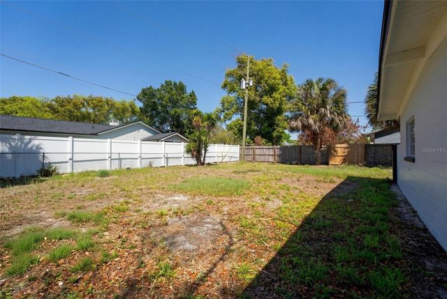 2065 DERBYSHIRE ROAD, Maitland, FL 32751