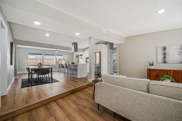 2065 DERBYSHIRE ROAD, Maitland, FL 32751