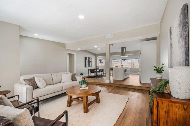 2065 DERBYSHIRE ROAD, Maitland, FL 32751