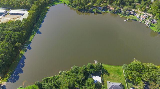 537 Mohawk Bend, Conroe, TX 77316