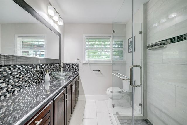 6837 Concho Street, Houston, TX 77074
