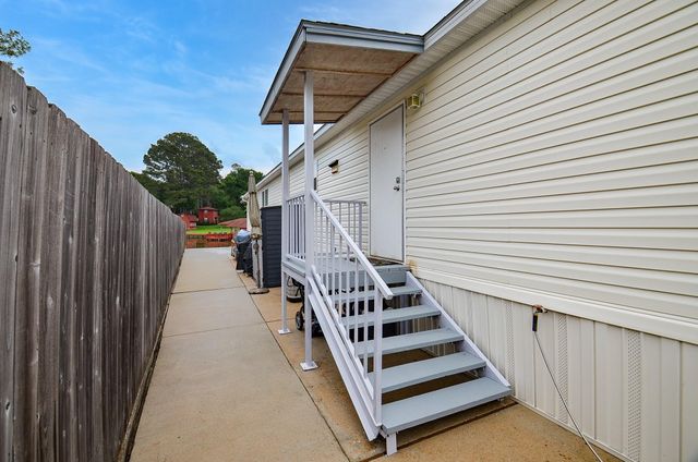 14186 Shadow Bay Drive, Willis, TX 77318