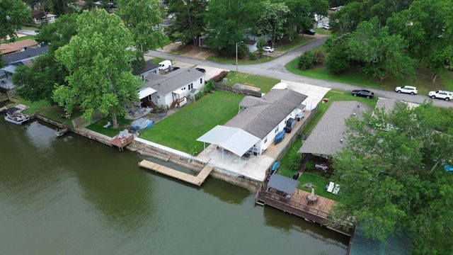 14186 Shadow Bay Drive, Willis, TX 77318