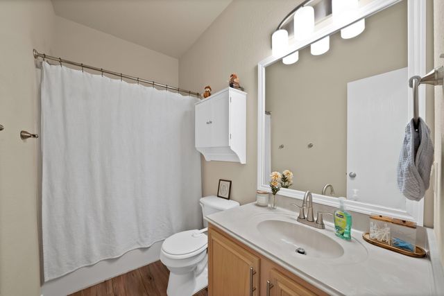 2725 Ensenada Lane, Fort Worth, TX 76108