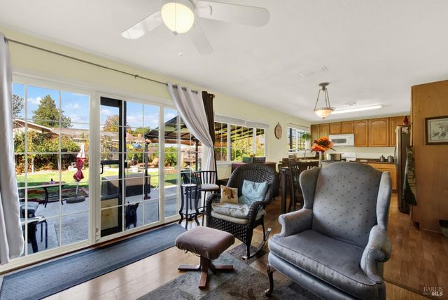 706 Blue Ridge Ln, Vacaville, CA 95688