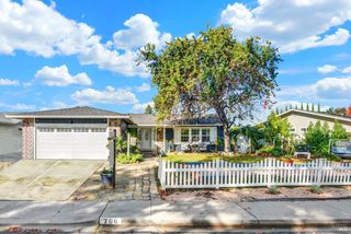 706 Blue Ridge Ln, Vacaville, CA 95688