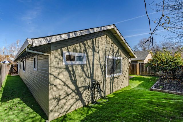 152 Springcreek Dr, Ione, CA 95640