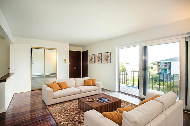 7345 W 85th Place 3A, Bridgeview, IL 60455