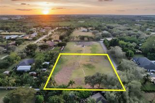25710 SW 153 Ct, Unincorporated Dade County, FL 33032