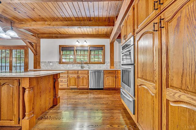 6060 Catawba Creek Road, Troutville, VA 24175