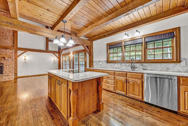 6060 Catawba Creek Road, Troutville, VA 24175