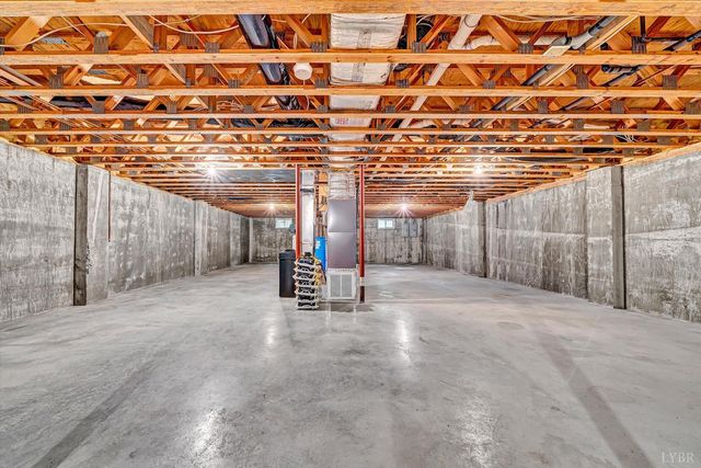 6060 Catawba Creek Road, Troutville, VA 24175