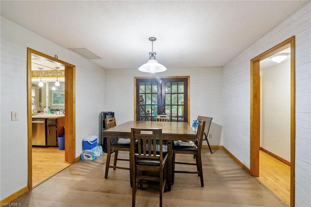 7497 Coon RD, North Fort Myers, FL 33917