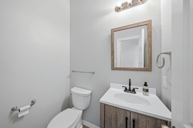 13306 Hickory Springs Lane, Pearland, TX 77584