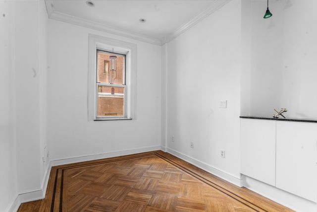 205 W 57TH Street 3DB, New York City, NY 10019