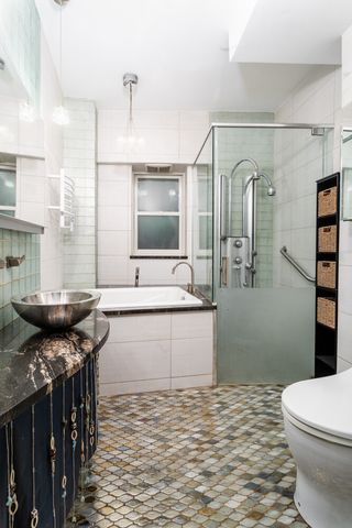 205 W 57TH Street 3DB, New York City, NY 10019