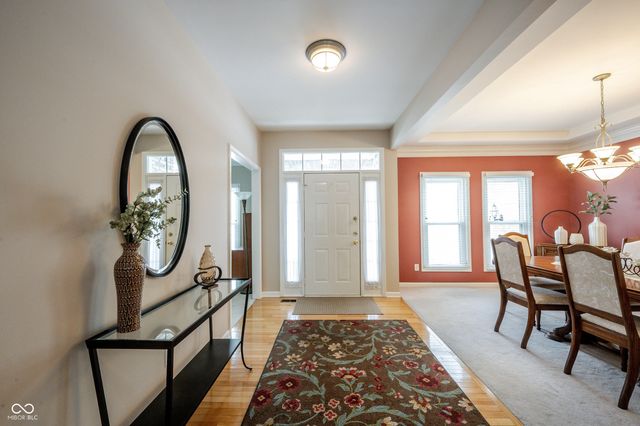 10986 Cumberland Road, Fishers, IN 46037