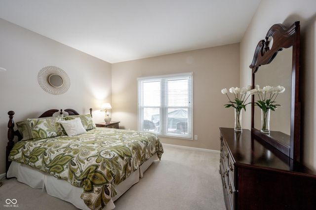 10986 Cumberland Road, Fishers, IN 46037