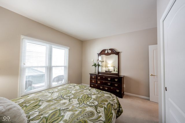 10986 Cumberland Road, Fishers, IN 46037