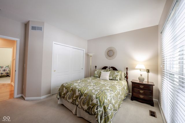 10986 Cumberland Road, Fishers, IN 46037