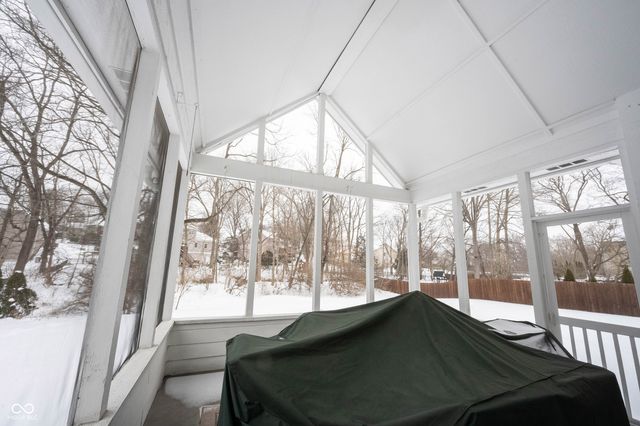 10986 Cumberland Road, Fishers, IN 46037