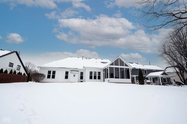 10986 Cumberland Road, Fishers, IN 46037