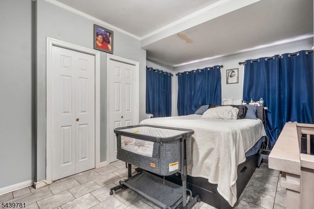 312 S Spring St, Elizabeth City, NJ 07201