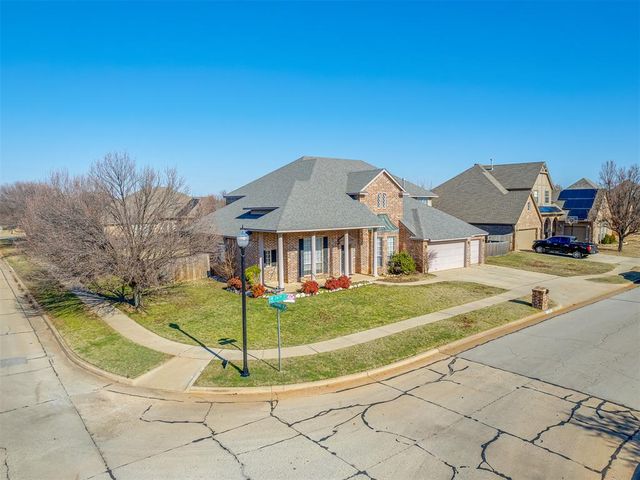 9221 SW 26th Street, Oklahoma City, OK 73128