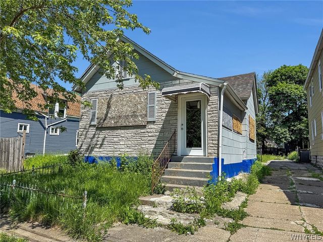 18 Helen Street, Buffalo, NY 14213
