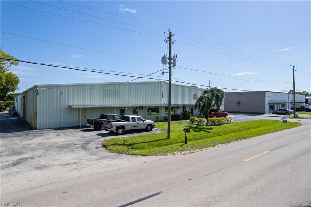 2130 Andrea LN, FORT MYERS, FL 33912 — exterior