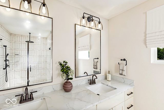 9894 Cassia Drive, Carmel, IN 46290