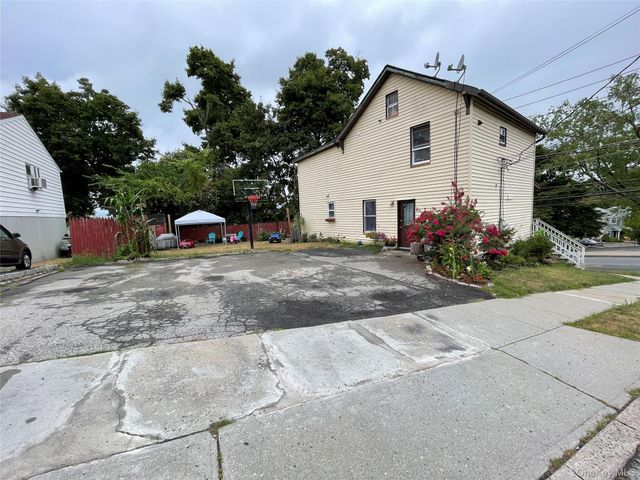 132 Croton Avenue, Ossining, NY 10562