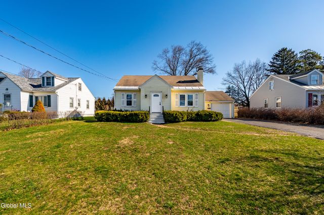 2088 Caldicott Road, Rotterdam, NY 12303