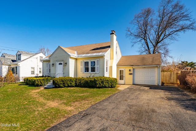 2088 Caldicott Road, Rotterdam, NY 12303