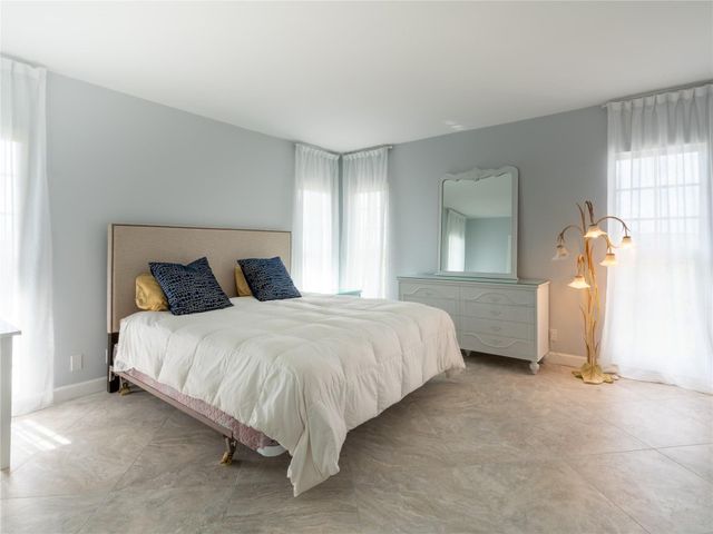 2850 N Palm Aire Drive 601, Pompano Beach, FL 33069