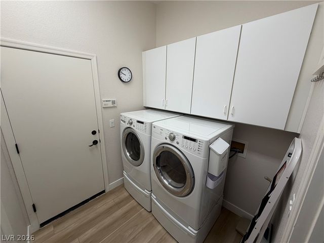 44 Brandermill Drive, Henderson, NV 89052